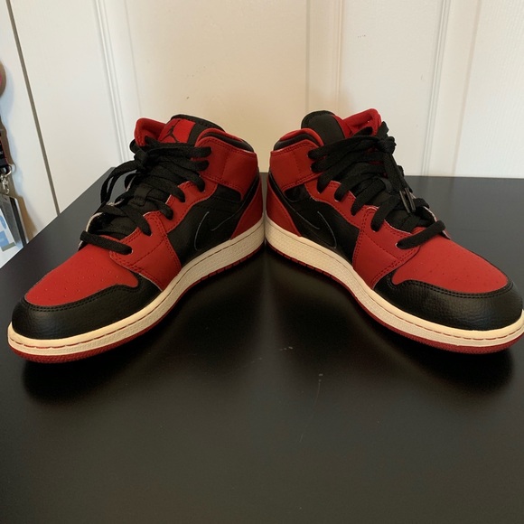 Air Jordan 1’s - Picture 7 of 8